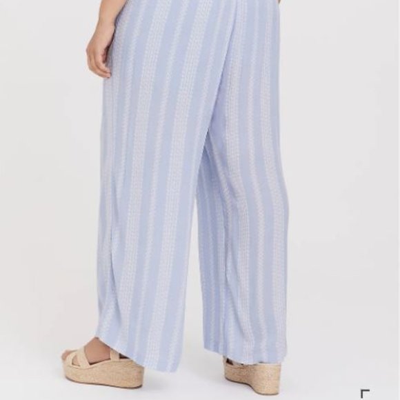 Torrid Size 1 Light Blue Geo Stripe Gauze Pants - Picture 2 of 6